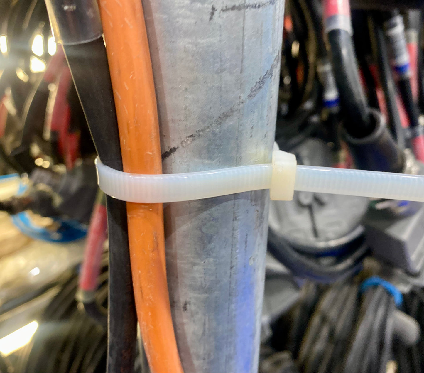 Heavy Duty Cable Ties 7.6mm X 300mm - 100 Pack - Natural / White